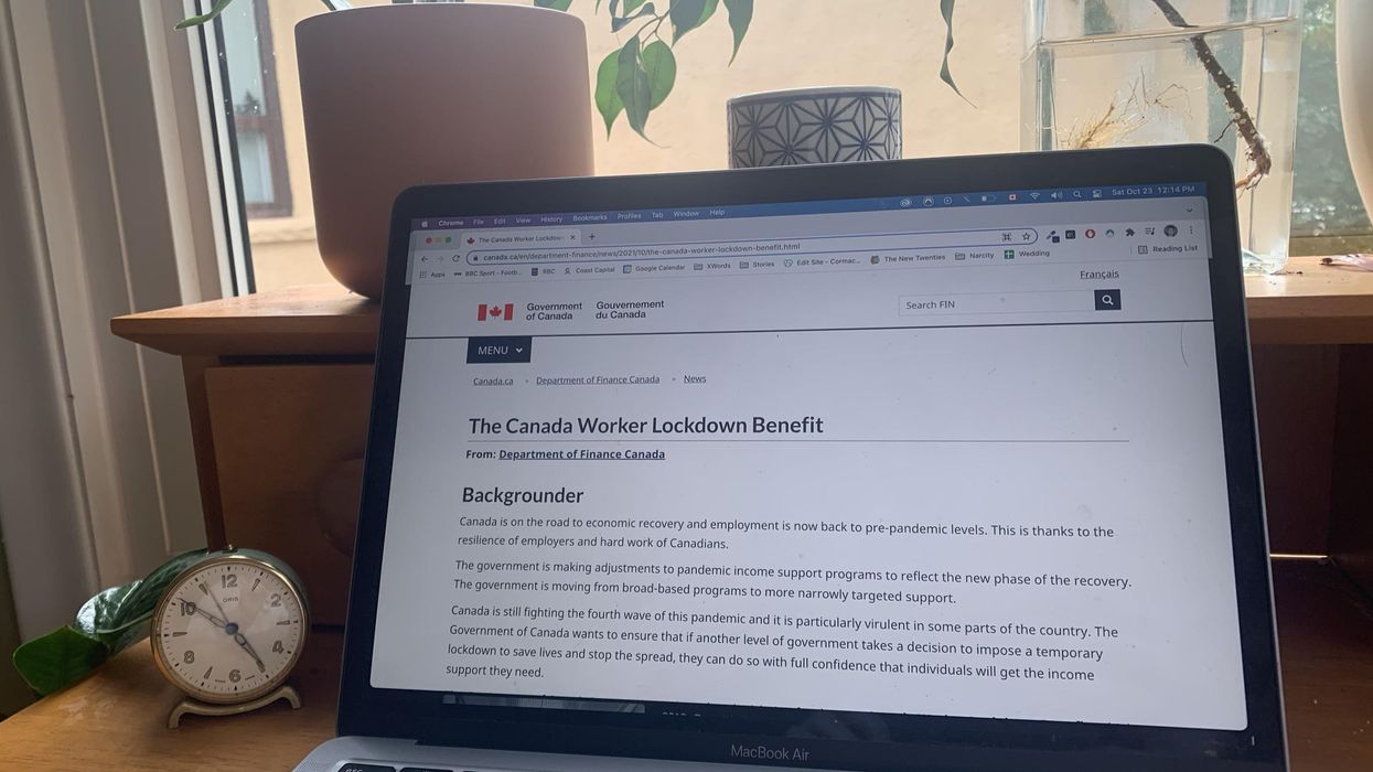 Canada's Employment Minister Just Clarified Who The New COVID-19 Lockdown Benefit Is For