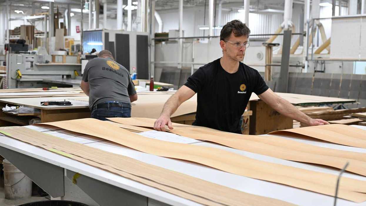 Canada to put 25% tariff on some wood products