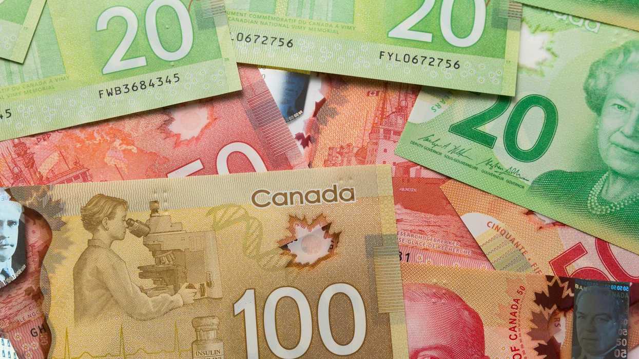 canadian $00, $50 and $20 banknotes
