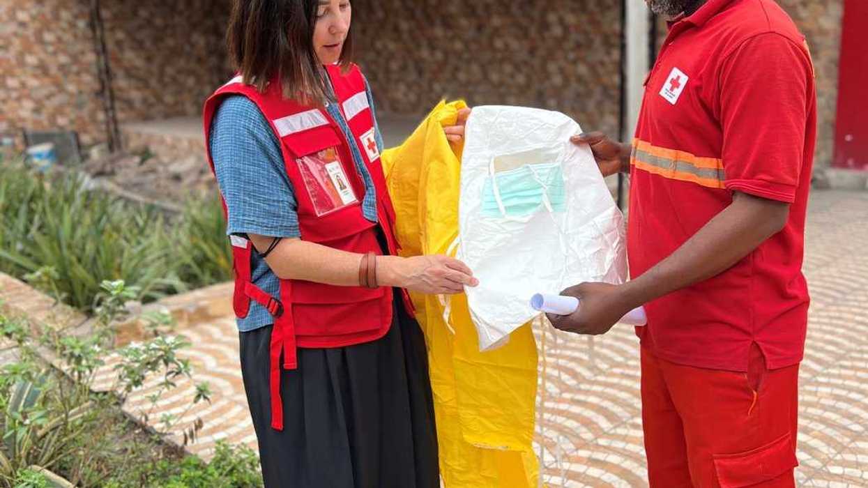 Canadian aid workers detail Ebola outbreak