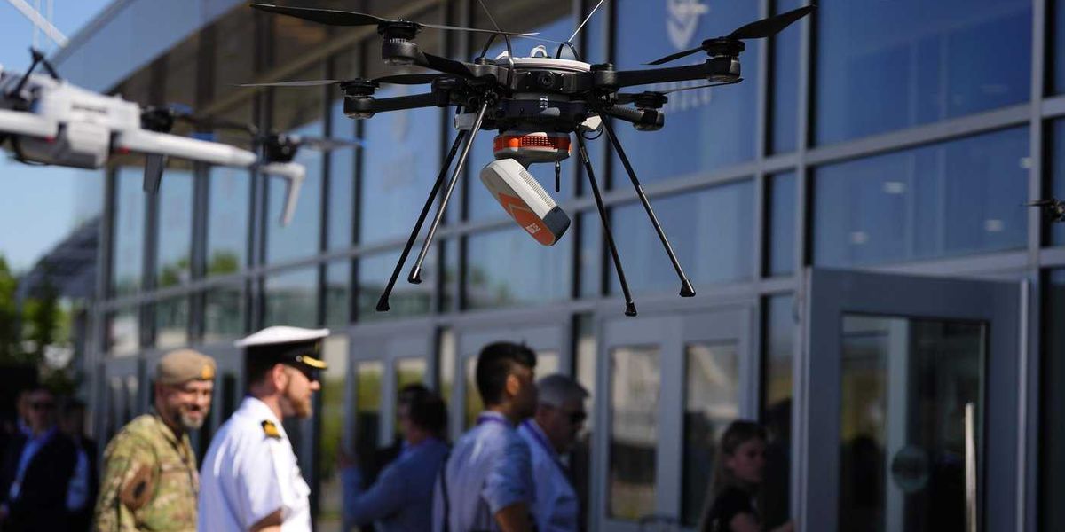 Canadian Army looking for surveillance, cargo-drop drone suppliers Canadian Army looking for surveillance, cargo-drop drone suppliers