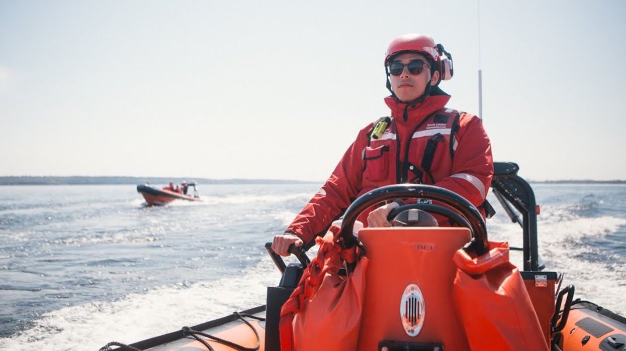 Canadian Coast Guard Jobs For Students Are Available & You Could Get Paid Over $20 An Hour