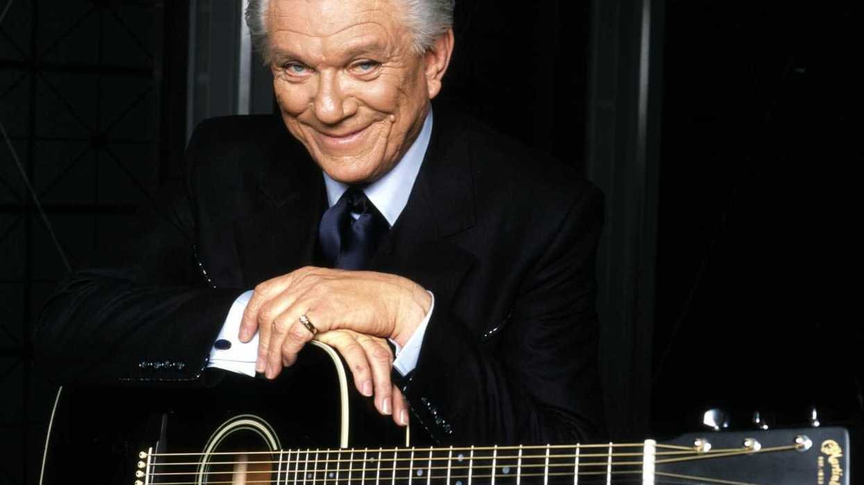 Canadian country star Tommy Hunter dies