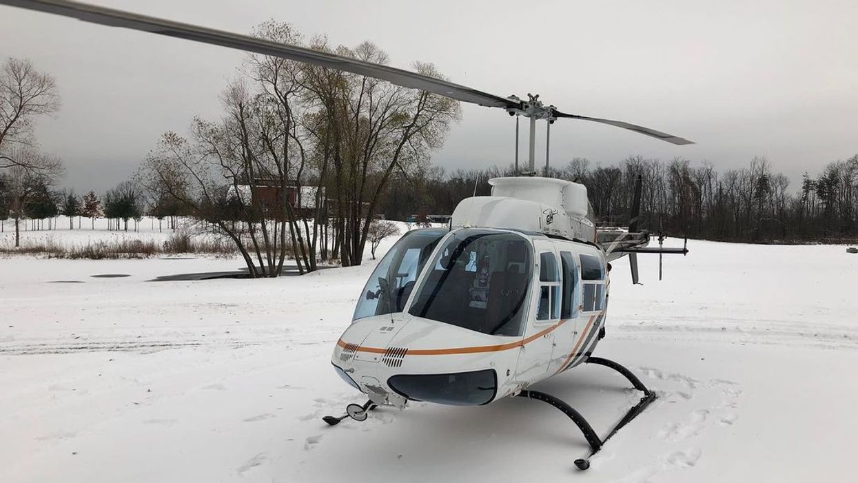Canadian Snowbirds Are Reportedly Using Helicopters To Cross The Niagara Boarder