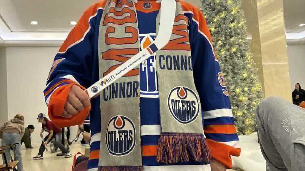 Canadians cheering on Canadiens in Stanley Cup bid