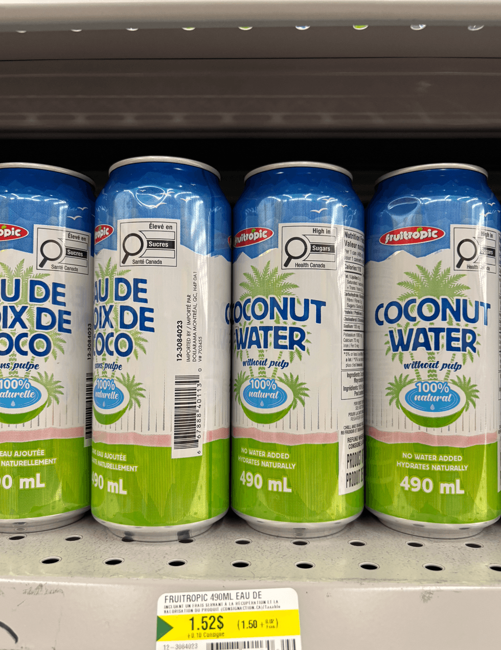 Cannettes d'eau de coco.