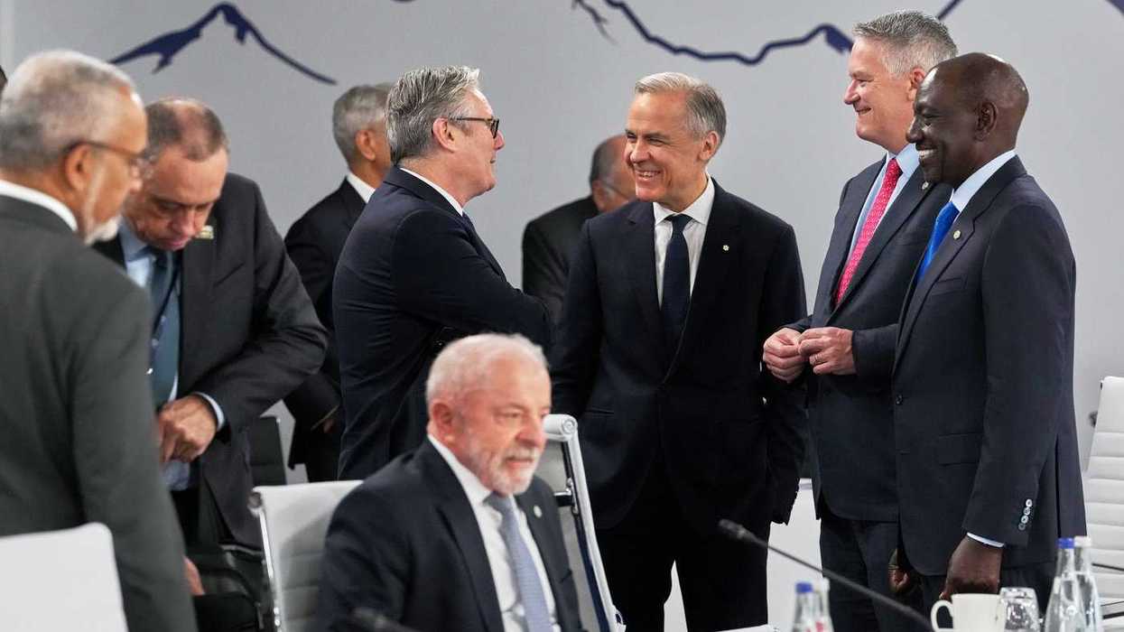 Carney bids farewell to 'friend' Starmer