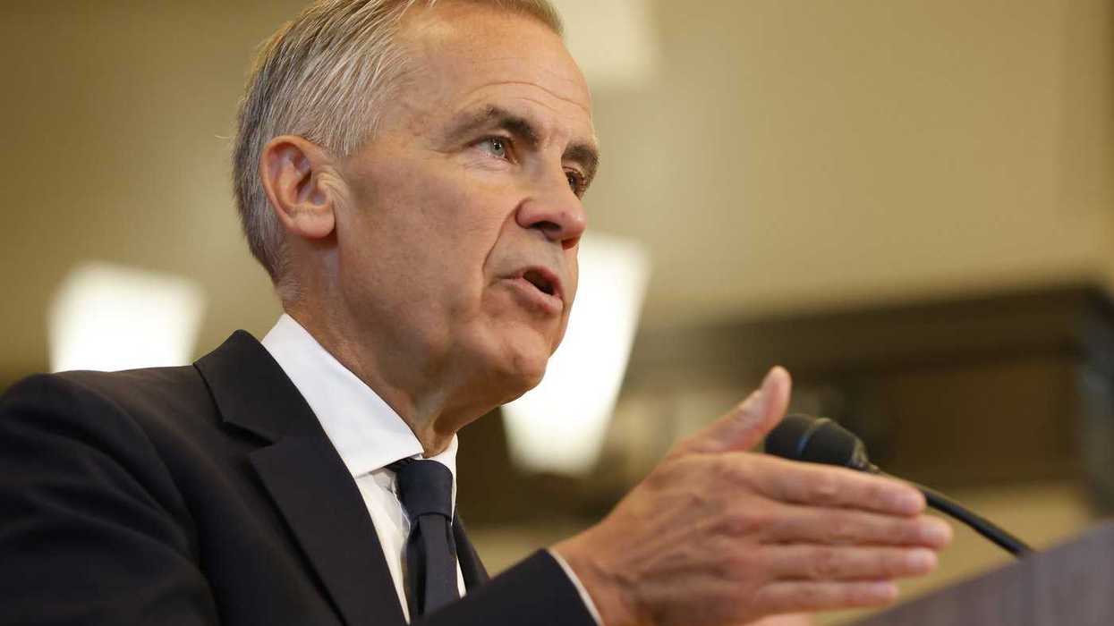 Carney unveils $11B icebreaker contract in Quebec
