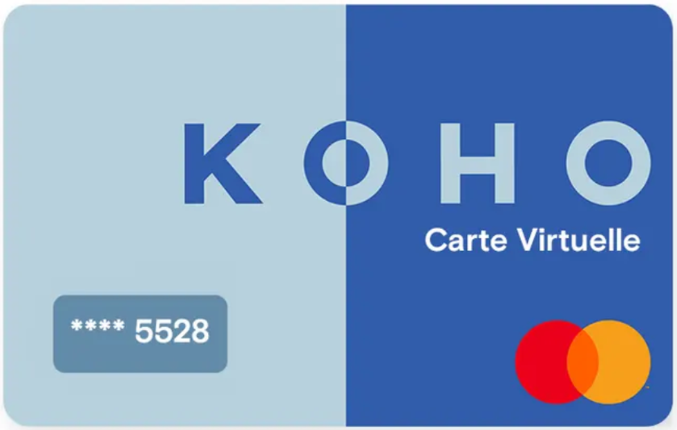 Carte de cr\u00e9dit KOHO aux teintes de bleu fonc\u00e9 et de bleu p\u00e2le.