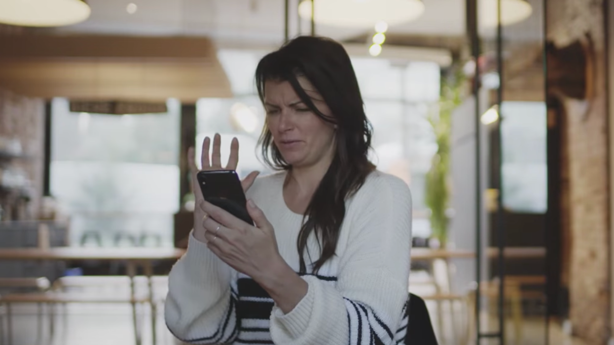 Ce docu sur les « d*ck pics » débarque sur Crave et c'est aussi comique que troublant