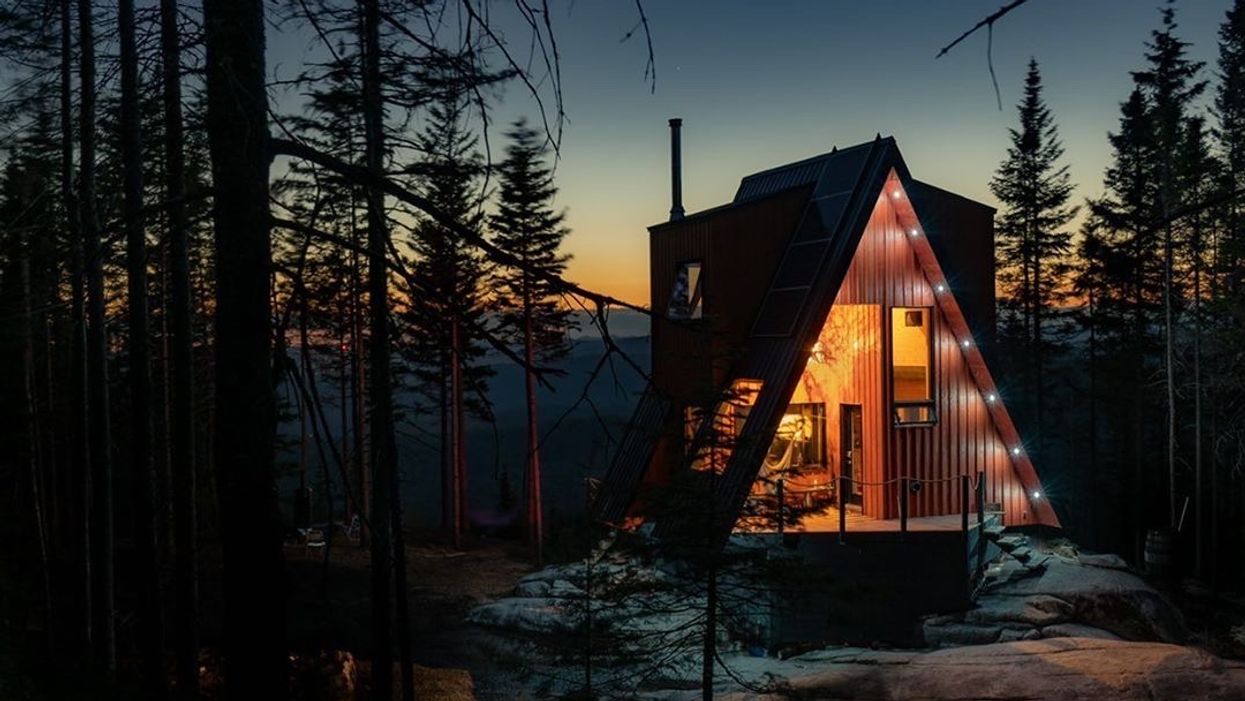 Cette cabane perdue dans les bois près de Québec est l'escapade en amoureux parfaite