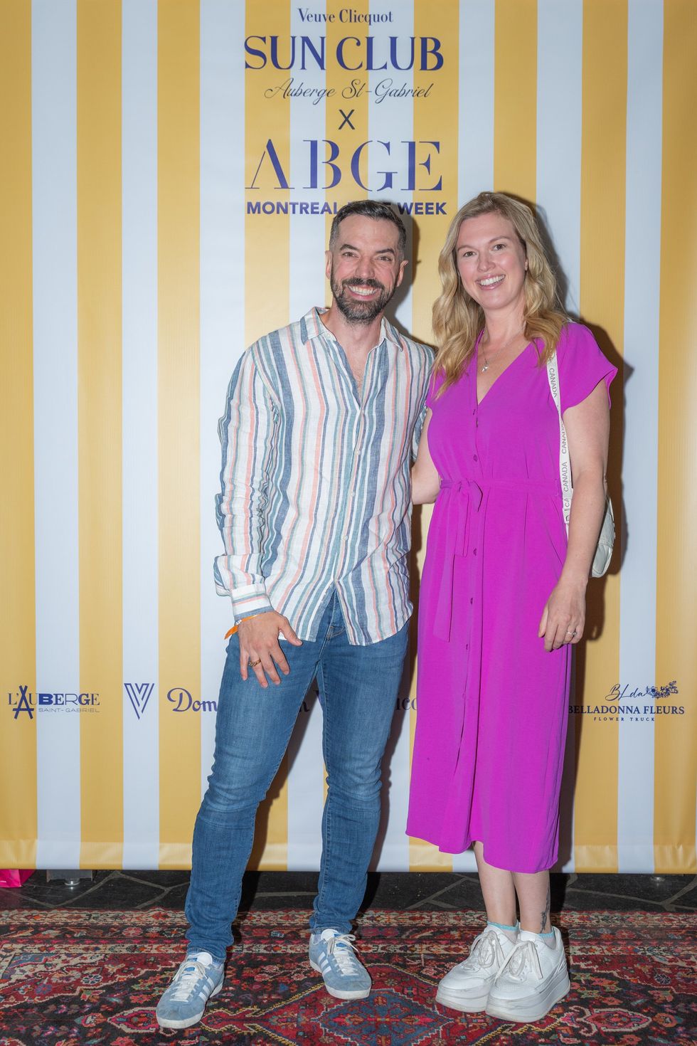 Charles Hamelin et Genevi\u00e8ve Tardif sur le tapis rouge du Grand Prix de la F1 \u00e0 l'Auberge Saint-Gabriel.