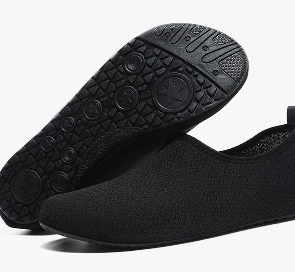 Chaussures aquatiques.