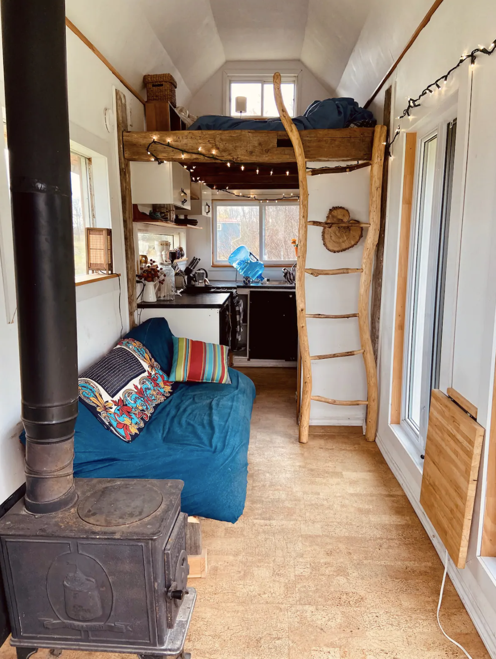 cheap airbnb in ontario