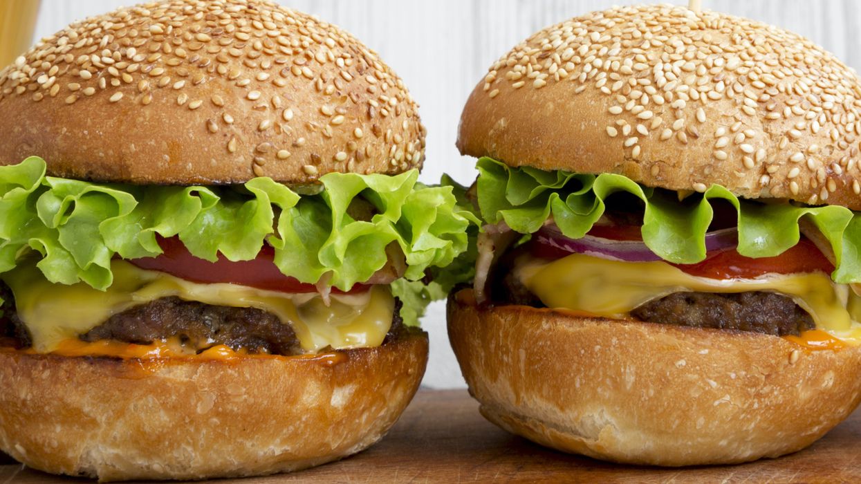 Cheeseburgers : une entreprise cherche des testeurs et les Québécois peuvent postuler