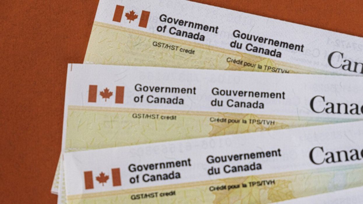 Chèques du gouvernement du Canada.