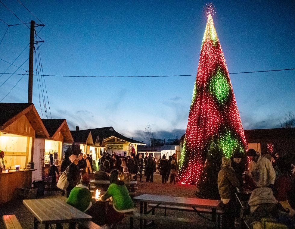 Christmas tree and market.