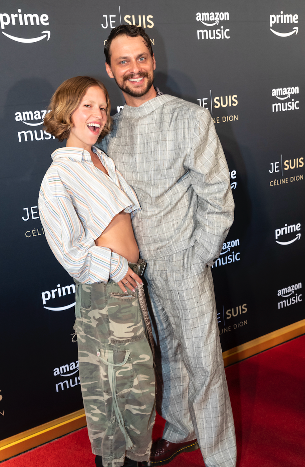 Claudia Bouvette et Nico Racicot sur le tapis rouge de JE SUIS : C\u00c9LINE DION.