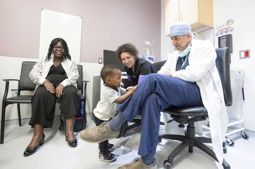 Clinic specializes in pregnant women with cancer
