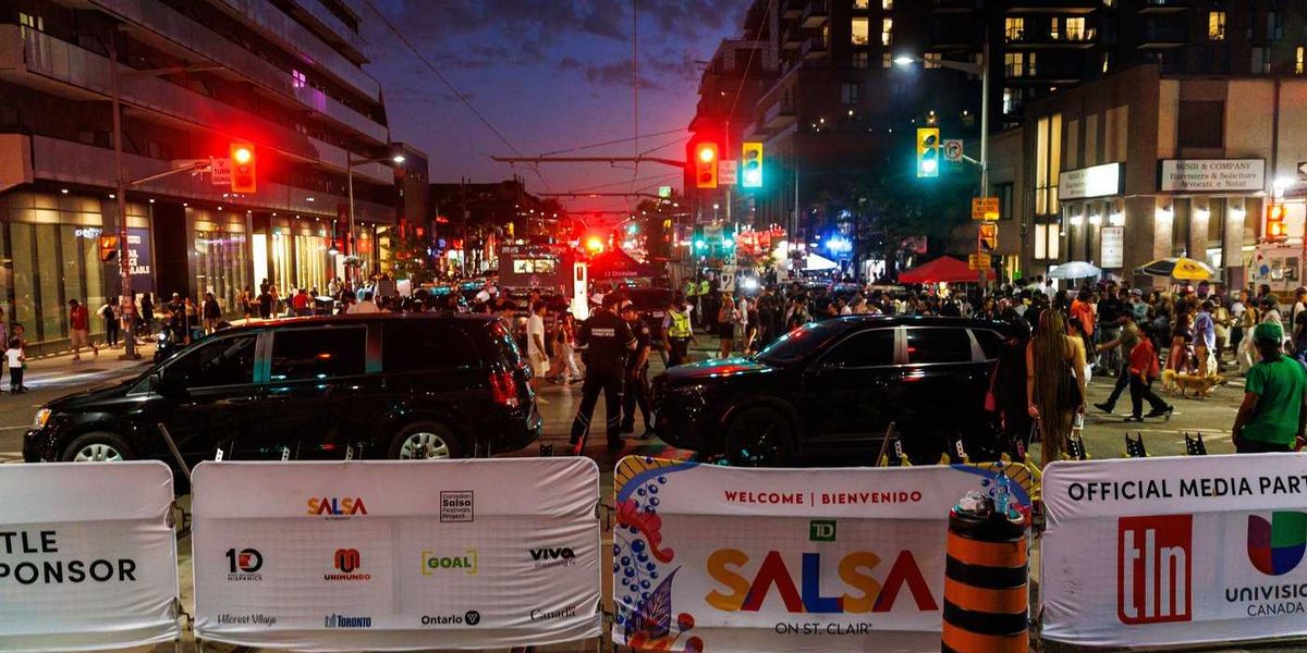 CN Tower dims lights in tribute after deadly shooting at Toronto street festival CN Tower dims lights in tribute after deadly shooting at Toronto street festival