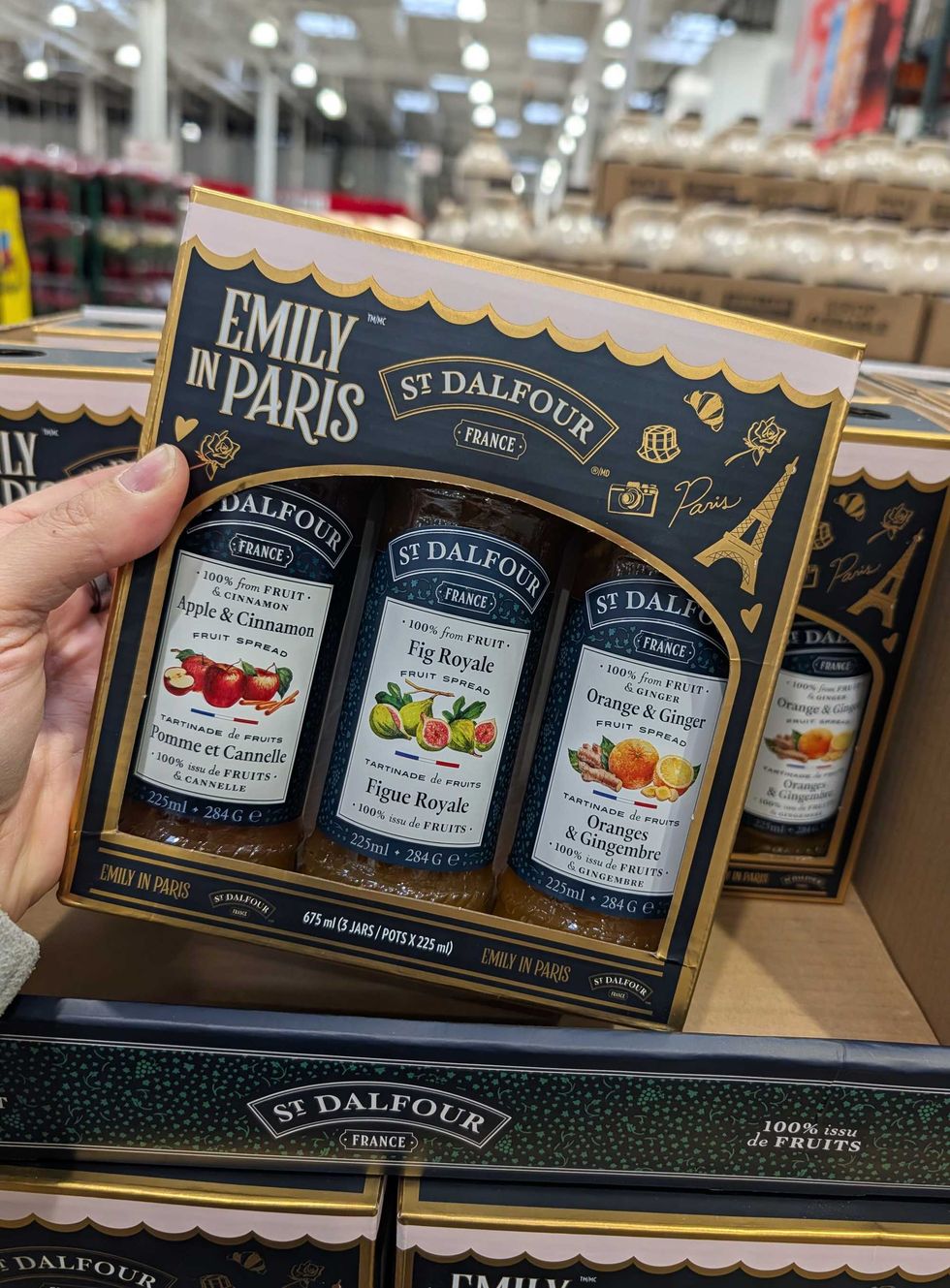 Coffret de trois tartinades raffin\u00e9es.