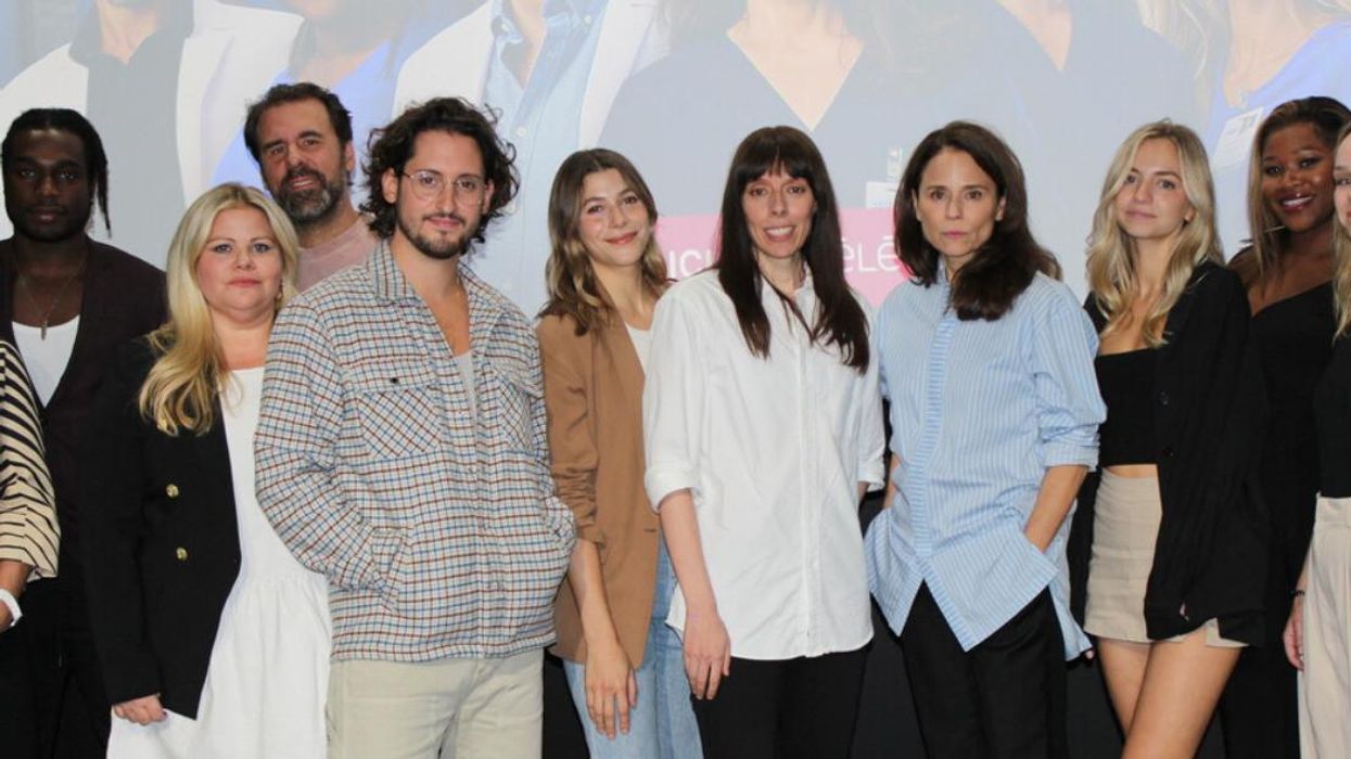 Comédien.es et auteure de la série STAT.