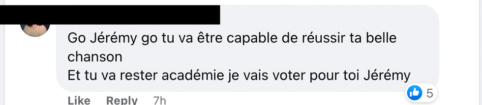 Commentaires sur Facebook.