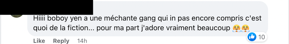 Commentaires sur Facebook.