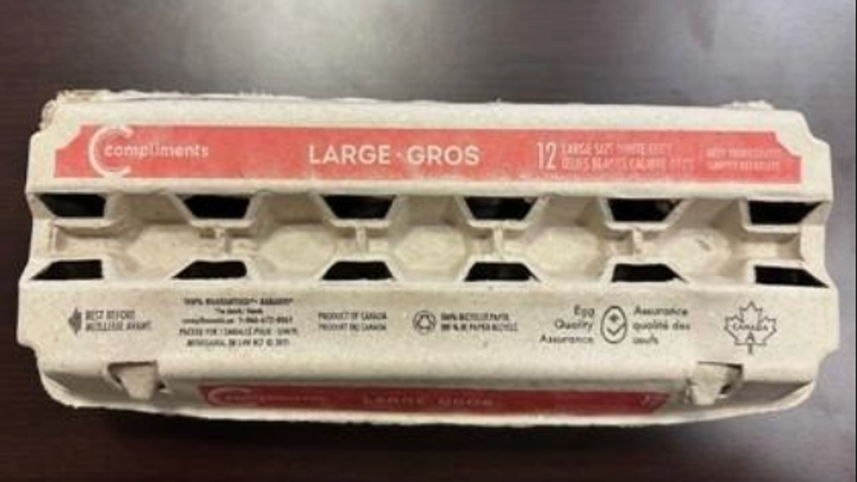 Compliments brand large white eggs