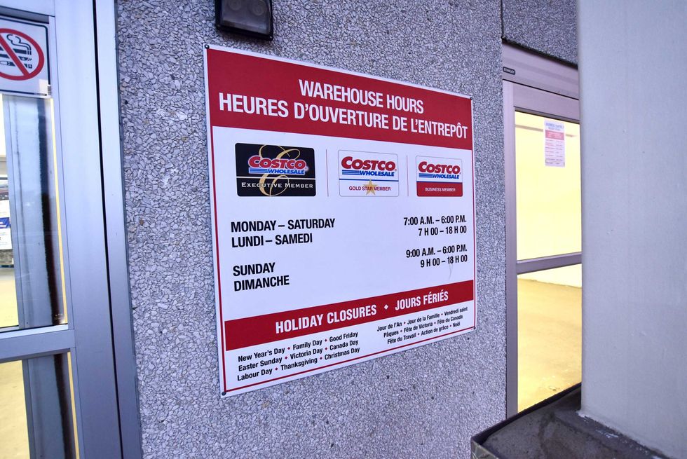 Costco Business Centre hours sign.