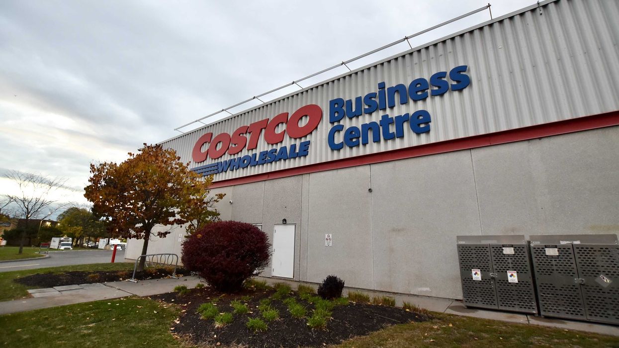 Costco Business Centre sign.