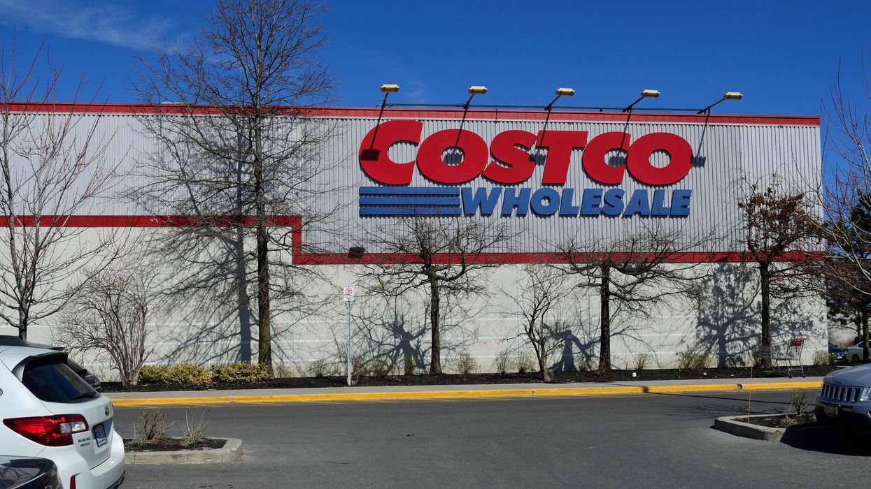 Costco location in Canada.