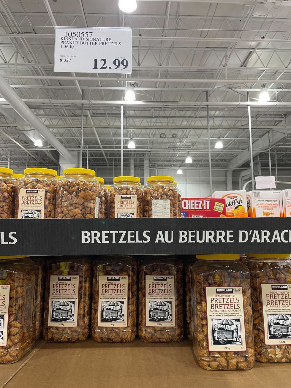costco \u200bkirkland signature peanut butter pretzels