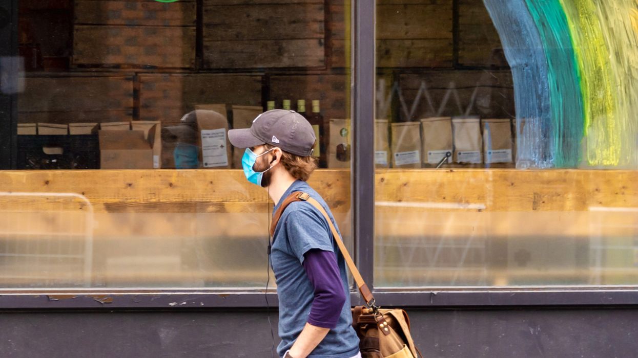 Côte-Saint-Luc rend obligatoire le couvre-visage dans certains lieux publics