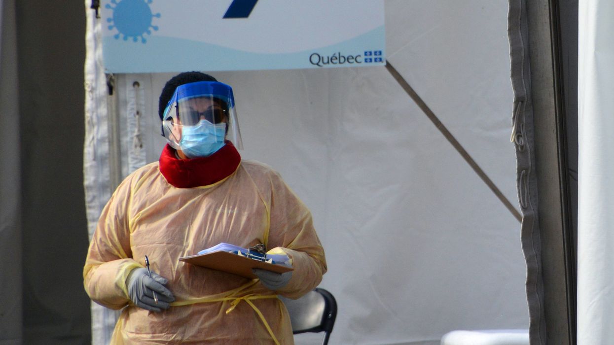 COVID-19 : forte hausse de 33 hospitalisations dans les dernières 24 h 00