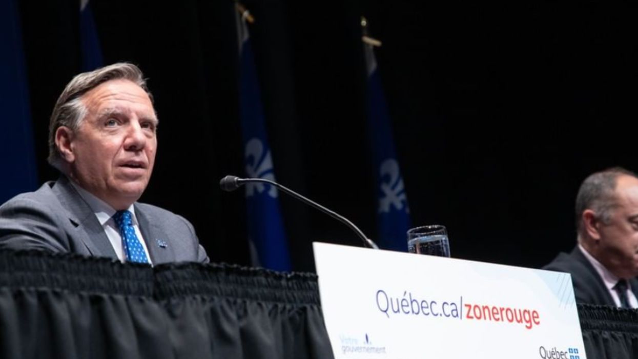 COVID-19 : François Legault évoque la possibilité de plusieurs vagues sans vaccin