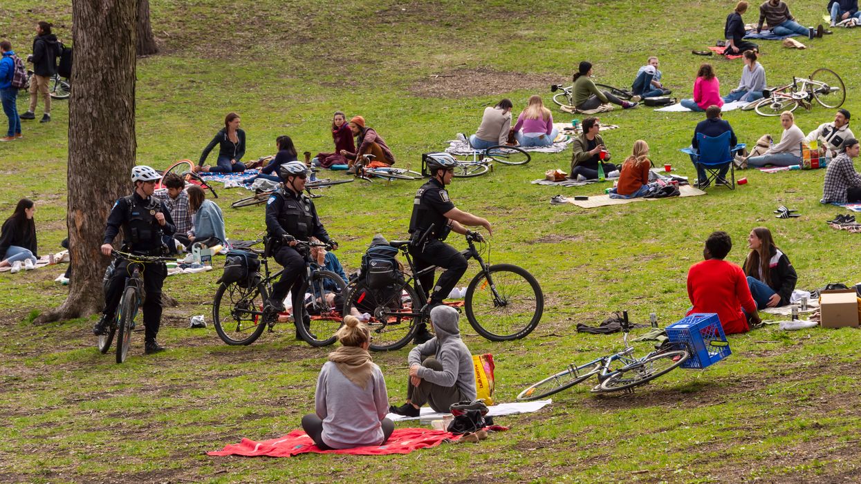 COVID-19 : voici toutes les amendes que tu peux recevoir au Québec