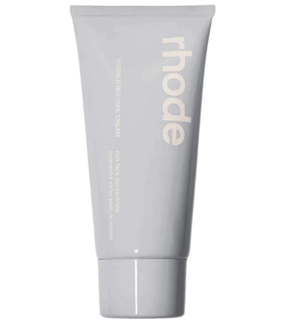 Cr\u00e8me hydratante quotidienne r\u00e9paratrice de barri\u00e8re de rhode vendue au Sephora.