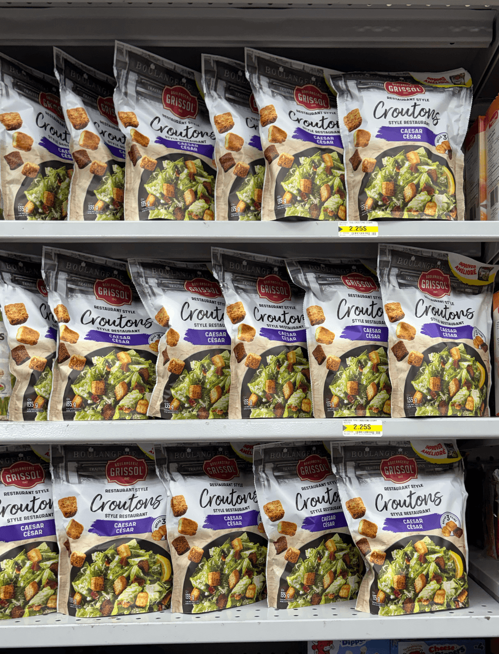 Croutons Grissol sur les tablettes du Dollarama.