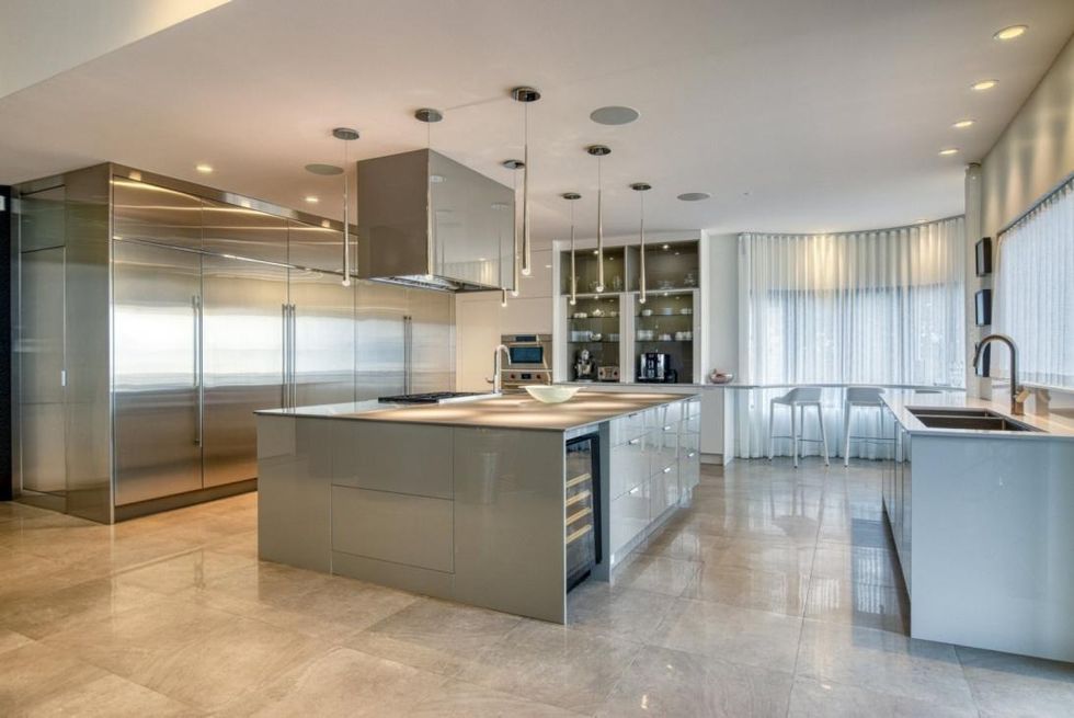 Cuisine au 7750, route Marie-Victorin, Contrecoeur.