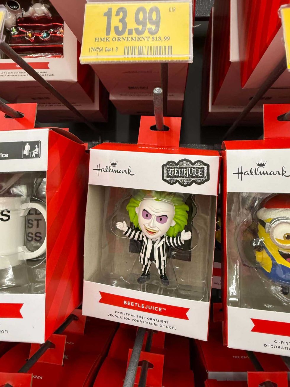 D\u00e9coration pour arbre de No\u00ebl Beetlejuice en vente au Tigre G\u00e9ant pour 13,99 $.