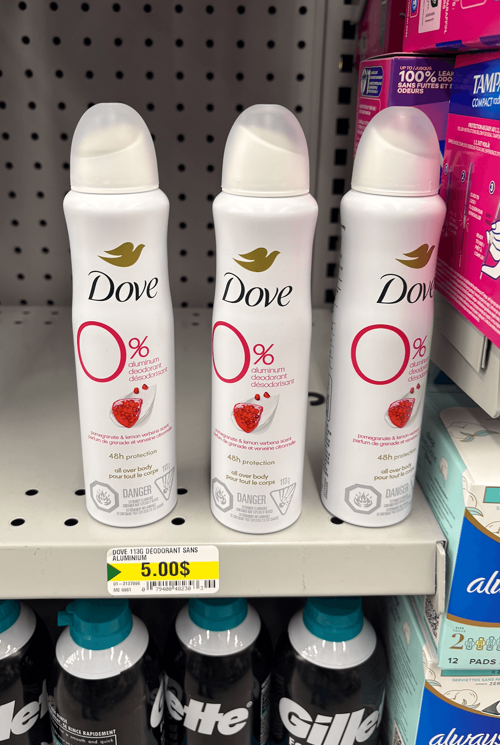 D\u00e9sodorisants Dove pour tout le corps sur les tablettes du Dollarama.