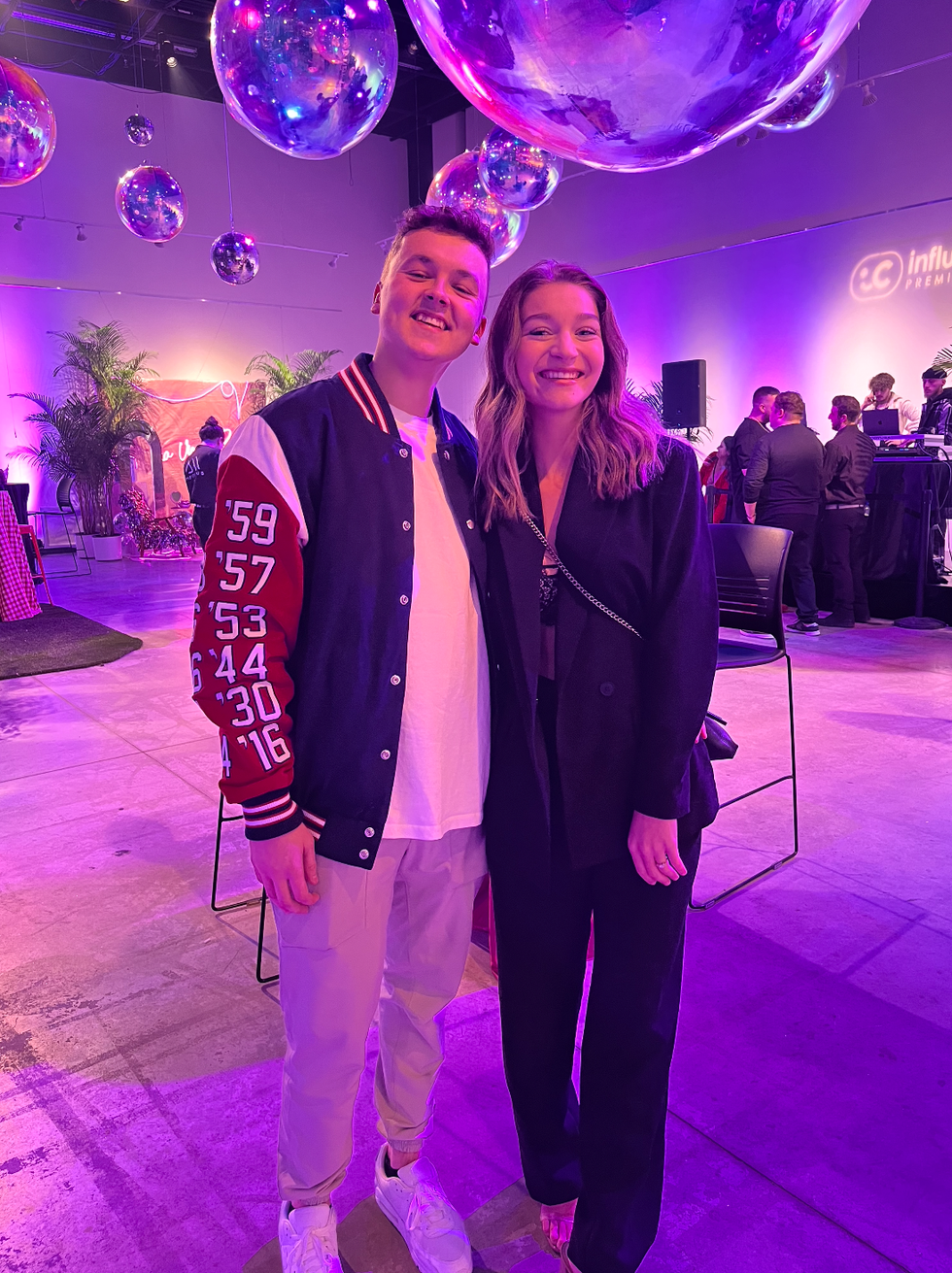 Danick Martineau et son accompagnatrice.