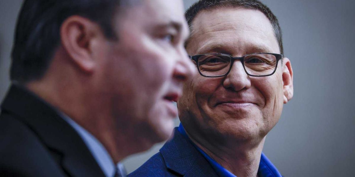 Davies to act as NDP parliamentary lead Davies to act as NDP parliamentary lead