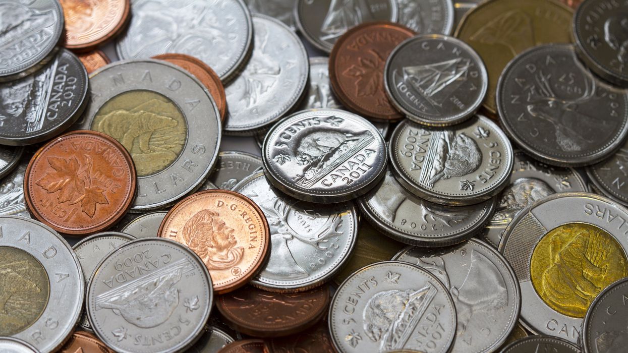 De la monnaie canadienne.