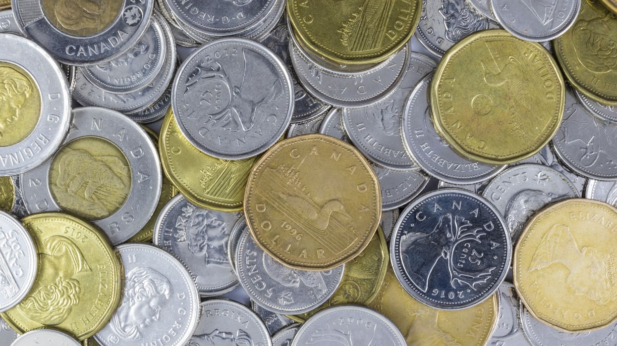 De la monnaie canadienne.