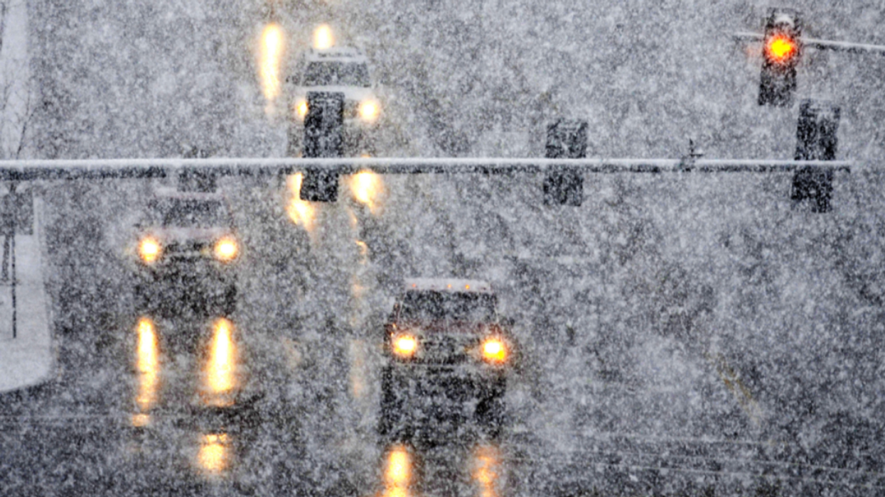 De la neige sur les routes.