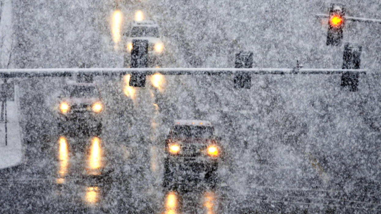De la neige sur les routes.