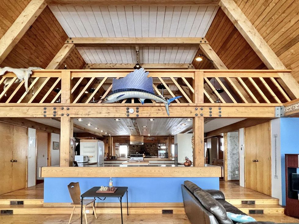 Decor from the living room.