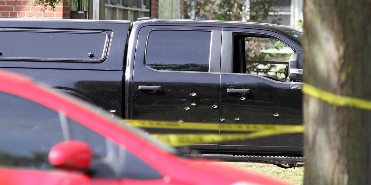 Former soldier’s alleged role in synagogue shooting very concerning: defence minister Former soldier’s alleged role in synagogue shooting very concerning: defence minister